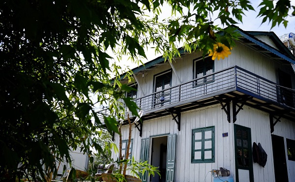 The Dalt Old - Home Aka Nhà Gió Homestay